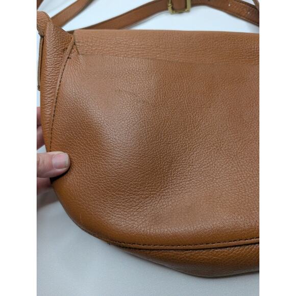 Mark And Graham Brown Leather Crossbody Bag - Picture 4 of 10
